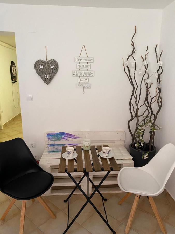 Room Julija Zirovnica Εξωτερικό φωτογραφία